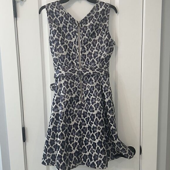 Banana Republic Blue and White Leopard Print Dress - Picture 10 of 12